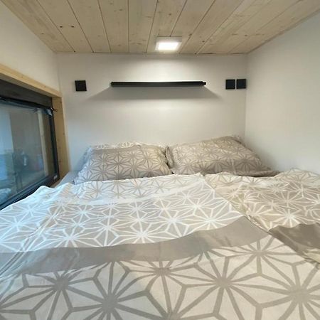 Apartamento Tiny House Pardubice Exterior foto